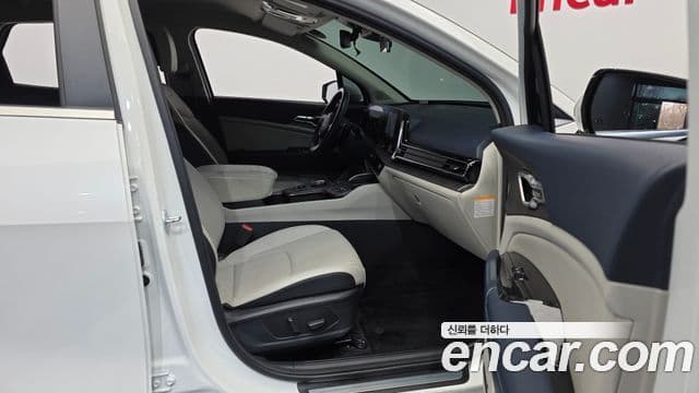 Kia Sportage 5세대 гибрид Signature 2WD, 2023 11
