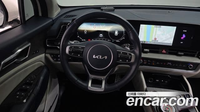 Kia Sportage 5세대 гибрид Signature 2WD, 2023 13