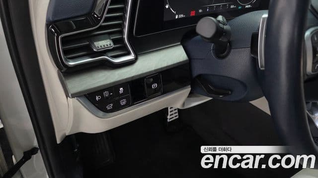 Kia Sportage 5세대 гибрид Signature 2WD, 2023 14