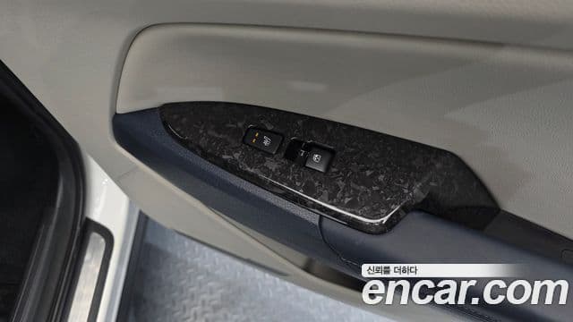 Kia Sportage 5세대 гибрид Signature 2WD, 2023 19