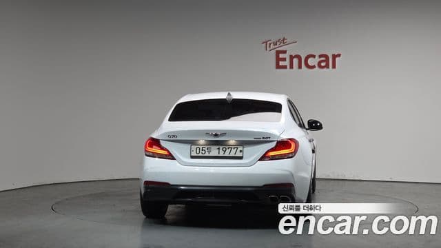 Genesis G70 Elite, 2019 4