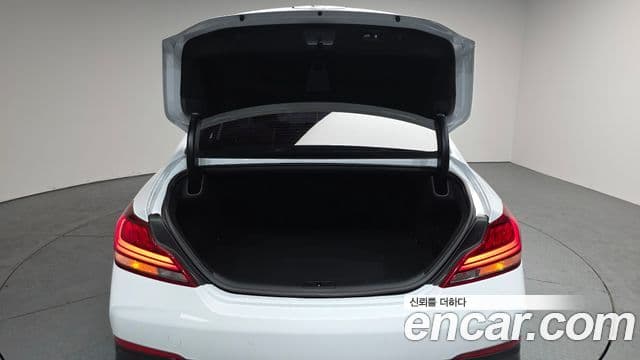 Genesis G70 Elite, 2019 20