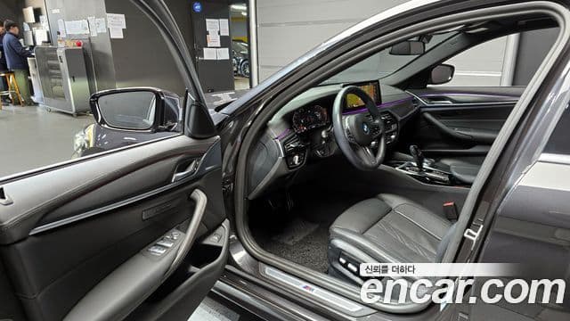 BMW 5시리즈 (G30) 523d M Sport, 2023 11