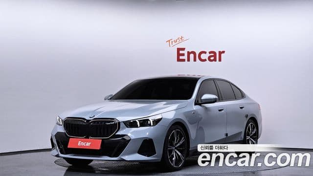 BMW 5시리즈 (G60) 530i xDrive M Sport, 2025 1