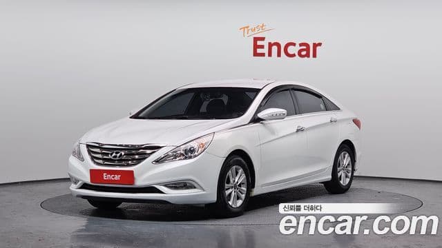 Hyundai YF Sonata Prime, 2011 1