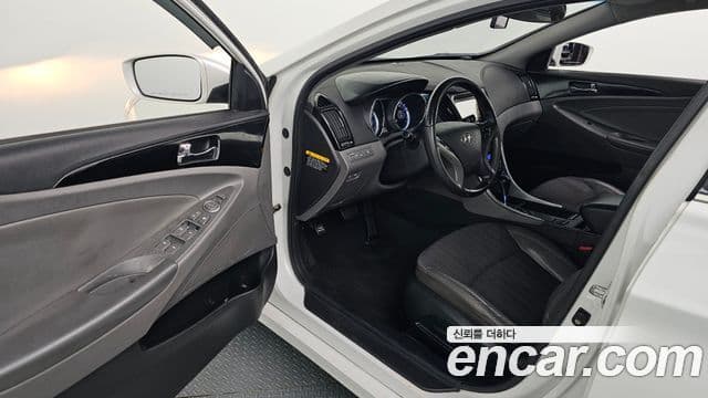 Hyundai YF Sonata Prime, 2011 11