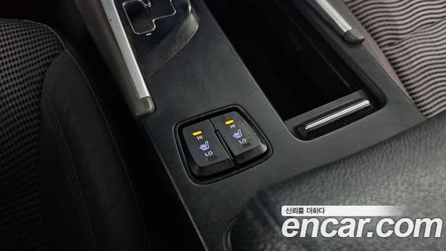 Hyundai YF Sonata Prime, 2011 19