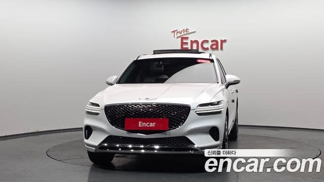 Genesis GV70, 2022 3