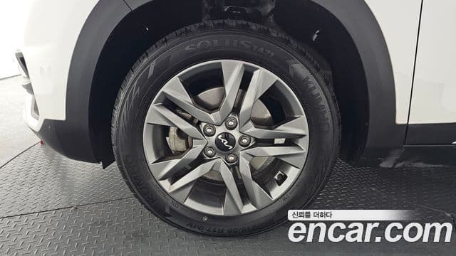 Kia Seltos Prestige, 2023 все фото