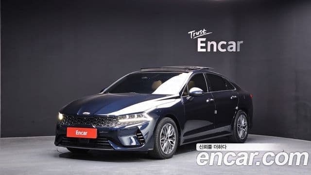 Kia K5 гибрид 3세대 Signature, 2020 1