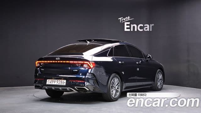 Kia K5 гибрид 3세대 Signature, 2020 2