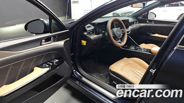 Kia K5 гибрид 3세대 Signature, 2020 10