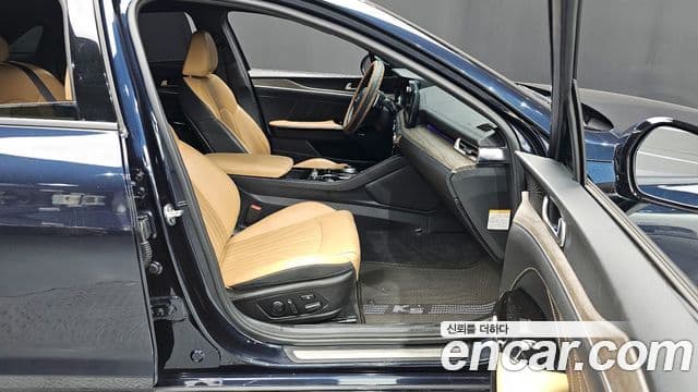 Kia K5 гибрид 3세대 Signature, 2020 11