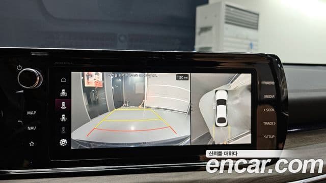 Kia K5 гибрид 3세대 Signature, 2020 15