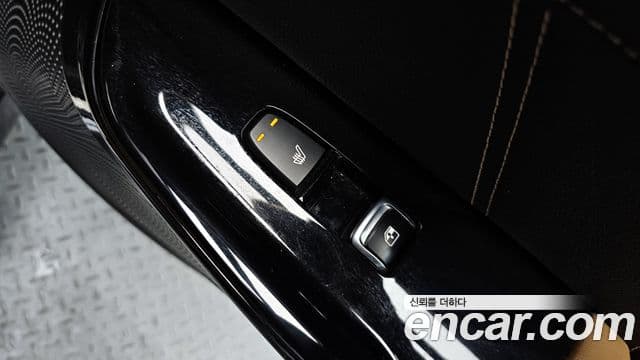 Kia K5 гибрид 3세대 Signature, 2020 18