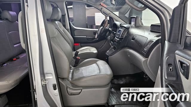 Hyundai Grand Starex Smart, 2017 10