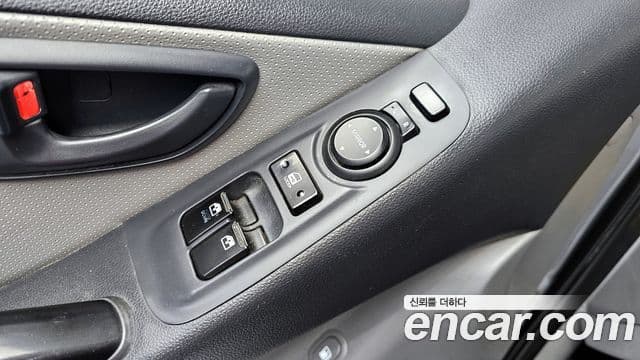 Hyundai Grand Starex Smart, 2017 18