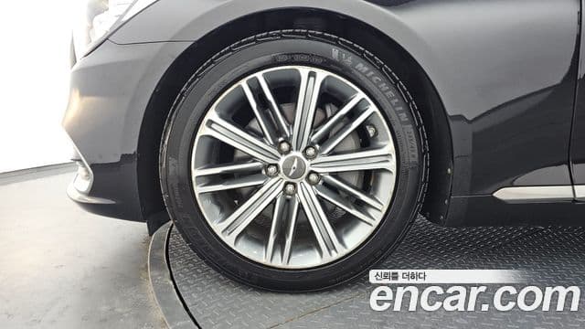 Genesis G80 Luxury, 2018 все фото