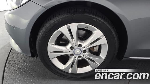Mercedes-Benz C-класс W205 C220 d 4MATIC, 2017 все фото