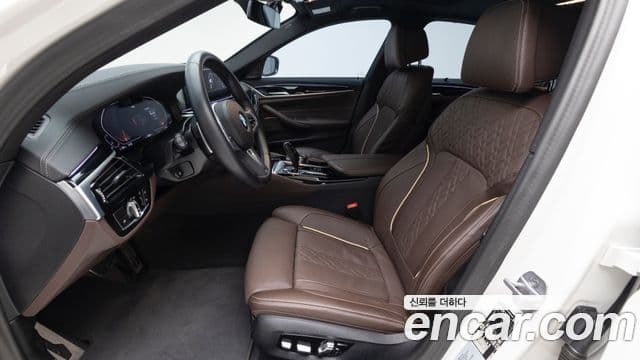 BMW 5시리즈 (G30) 530i M Sport, 2023 10