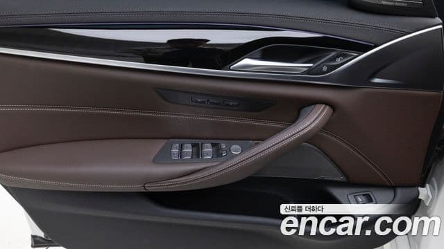 BMW 5시리즈 (G30) 530i M Sport, 2023 18