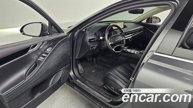 Genesis G80 (RG3) бензин 2.5 турбо 2WD, 2021 11