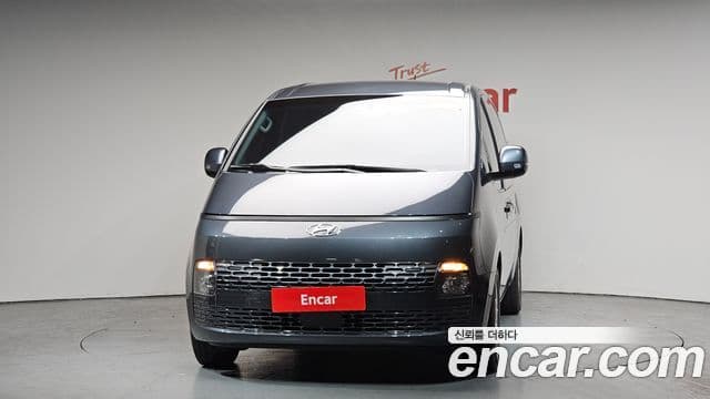 Hyundai Staria Modern, 2022 3