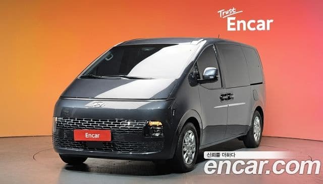 Hyundai Staria Modern, 2022 1