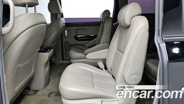 Kia The / новый New Carnival Special, 2019 12