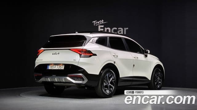 Kia Sportage 5세대 гибрид Signature 2WD, 2022 2