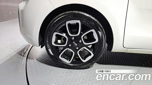 Kia The / новый New Ray Luxury, 2020 все фото