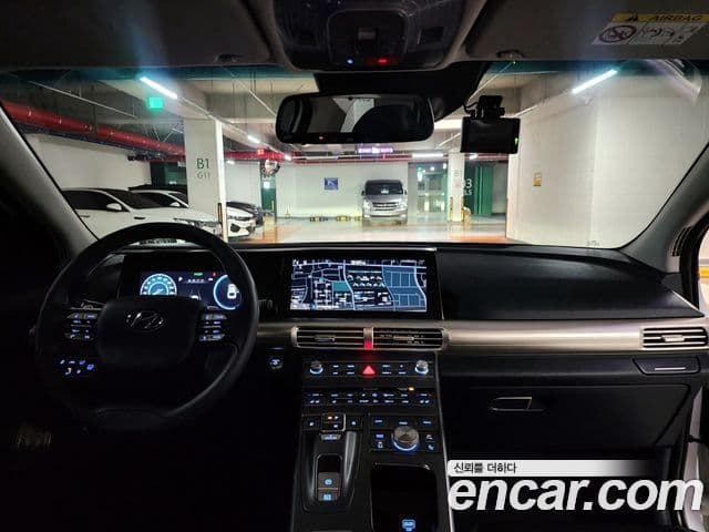 Hyundai NEXO Premium, 2023 11