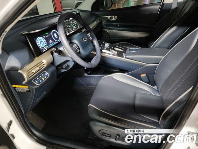 Hyundai NEXO Premium, 2023 12