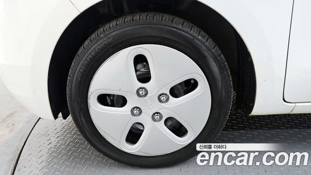 Kia The / новый New Ray Prestige, 2022 все фото