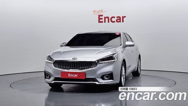 Kia All New K7 Deluxe, 2018 3