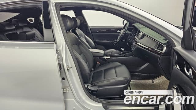 Kia All New K7 Deluxe, 2018 10