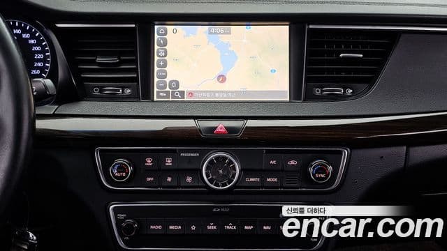 Kia All New K7 Deluxe, 2018 14