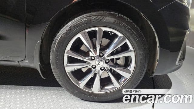 Kia The / новый New Carnival Special, 2019 все фото