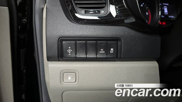 Kia The / новый New Carnival Special, 2019 16