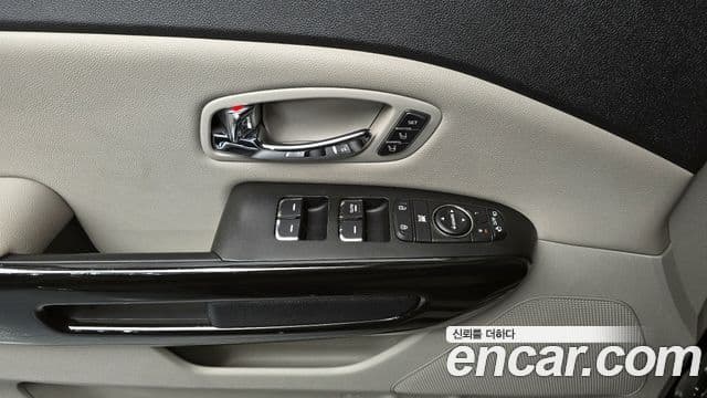 Kia The / новый New Carnival Special, 2019 17