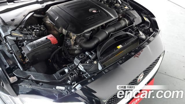 Jaguar XF (X260) 20d Portfolio AWD, 2017 6