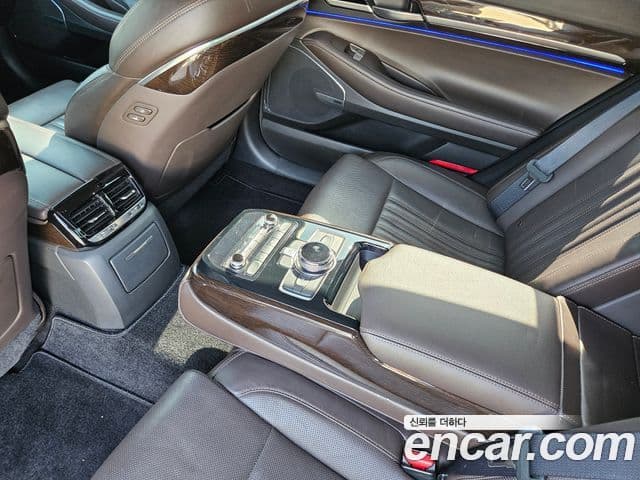 Genesis EQ900 Premium Luxury, 2018 8