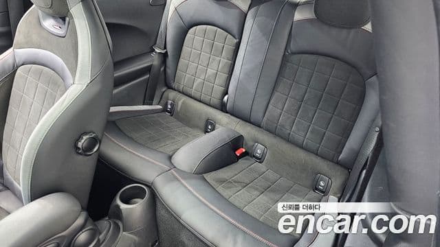 Mini Cooper S 3세대, 2023 13