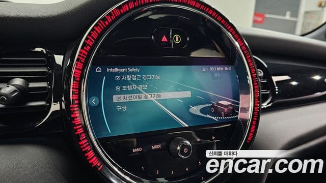 Mini Cooper S 3세대, 2023 15