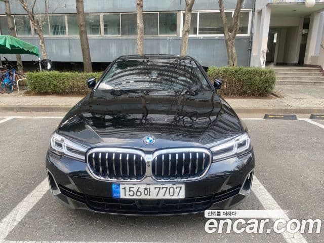 BMW 5시리즈 (G30) Luxury, 2023 1