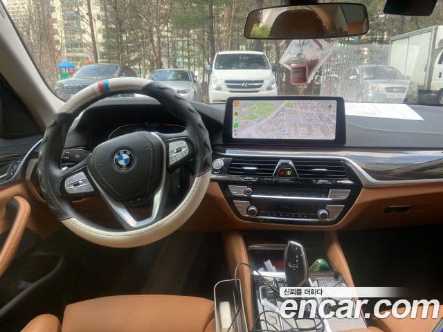 BMW 5시리즈 (G30) Luxury, 2023 9