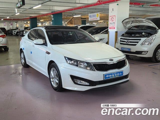 Kia K5 LPI Deluxe, 2013 3