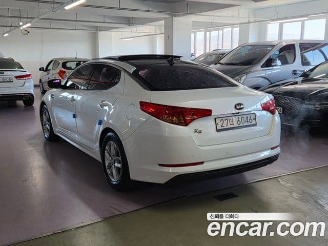 Kia K5 LPI Deluxe, 2013 4