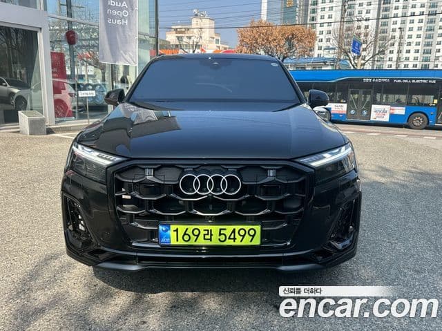 Audi Q7 (4M) Premium, 2026 3