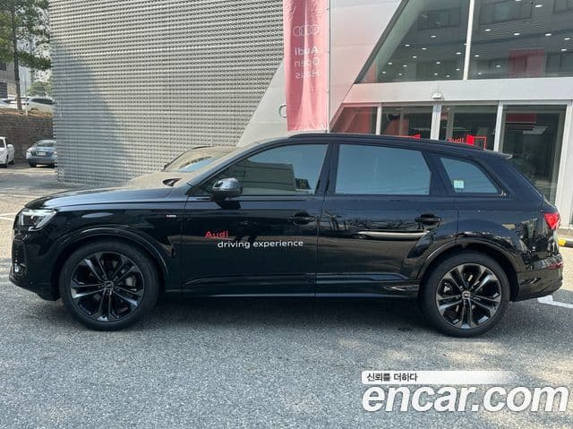 Audi Q7 (4M) Premium, 2026 18